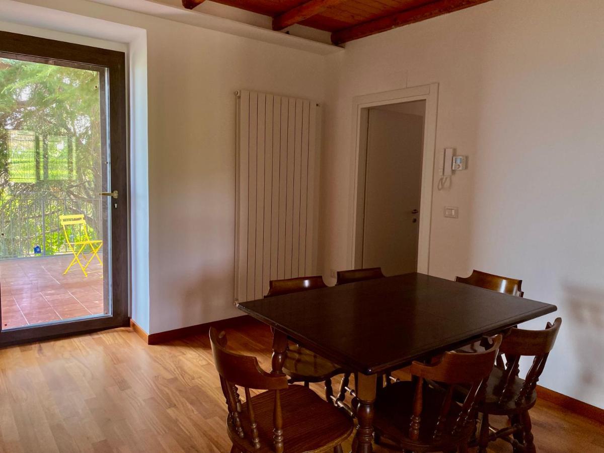 Tenuta Kiwi Dell'Etna Milo Buitenkant foto